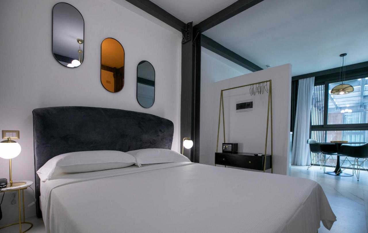 Azzoli Trapani - Apartments&Skypool - Adults Only Ngoại thất bức ảnh
