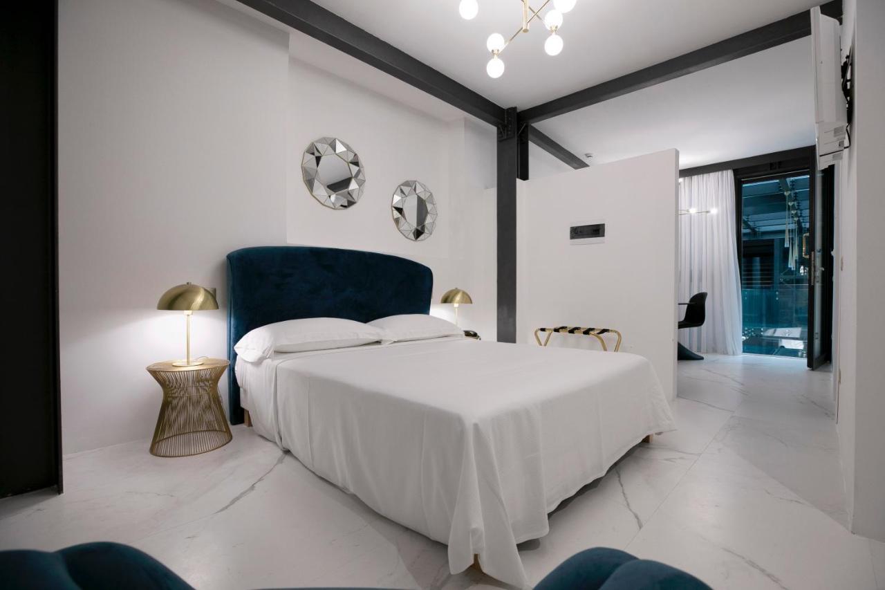 Azzoli Trapani - Apartments&Skypool - Adults Only Ngoại thất bức ảnh