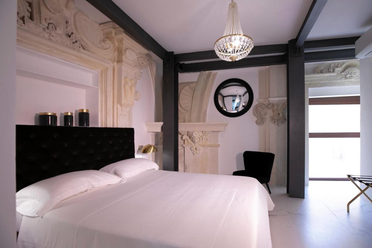 Azzoli Trapani - Apartments&Skypool - Adults Only Ngoại thất bức ảnh