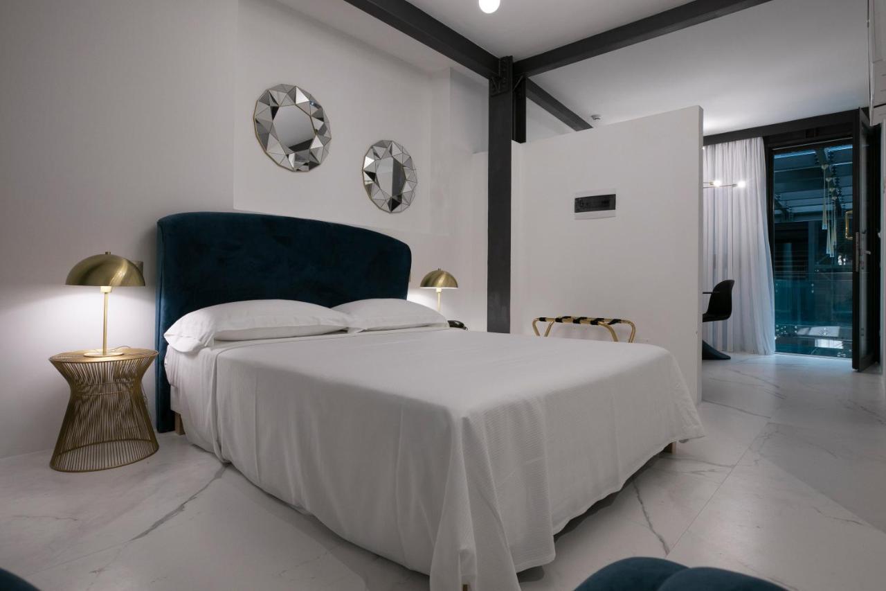 Azzoli Trapani - Apartments&Skypool - Adults Only Ngoại thất bức ảnh