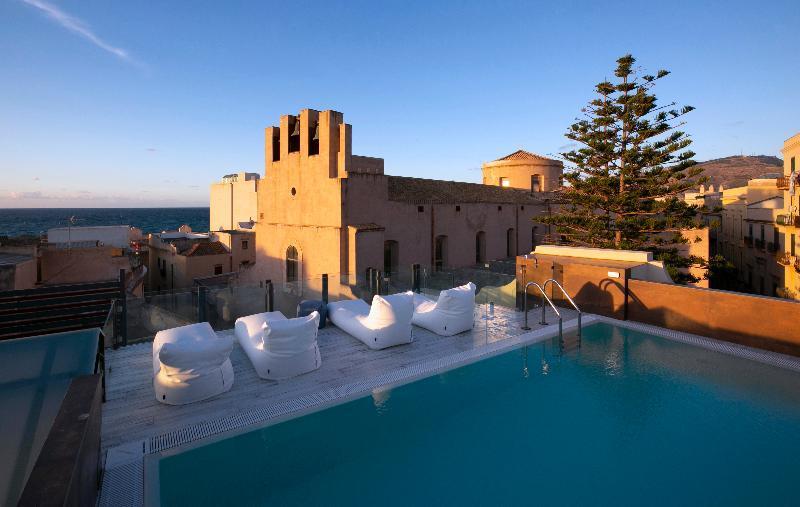 Azzoli Trapani - Apartments&Skypool - Adults Only Ngoại thất bức ảnh